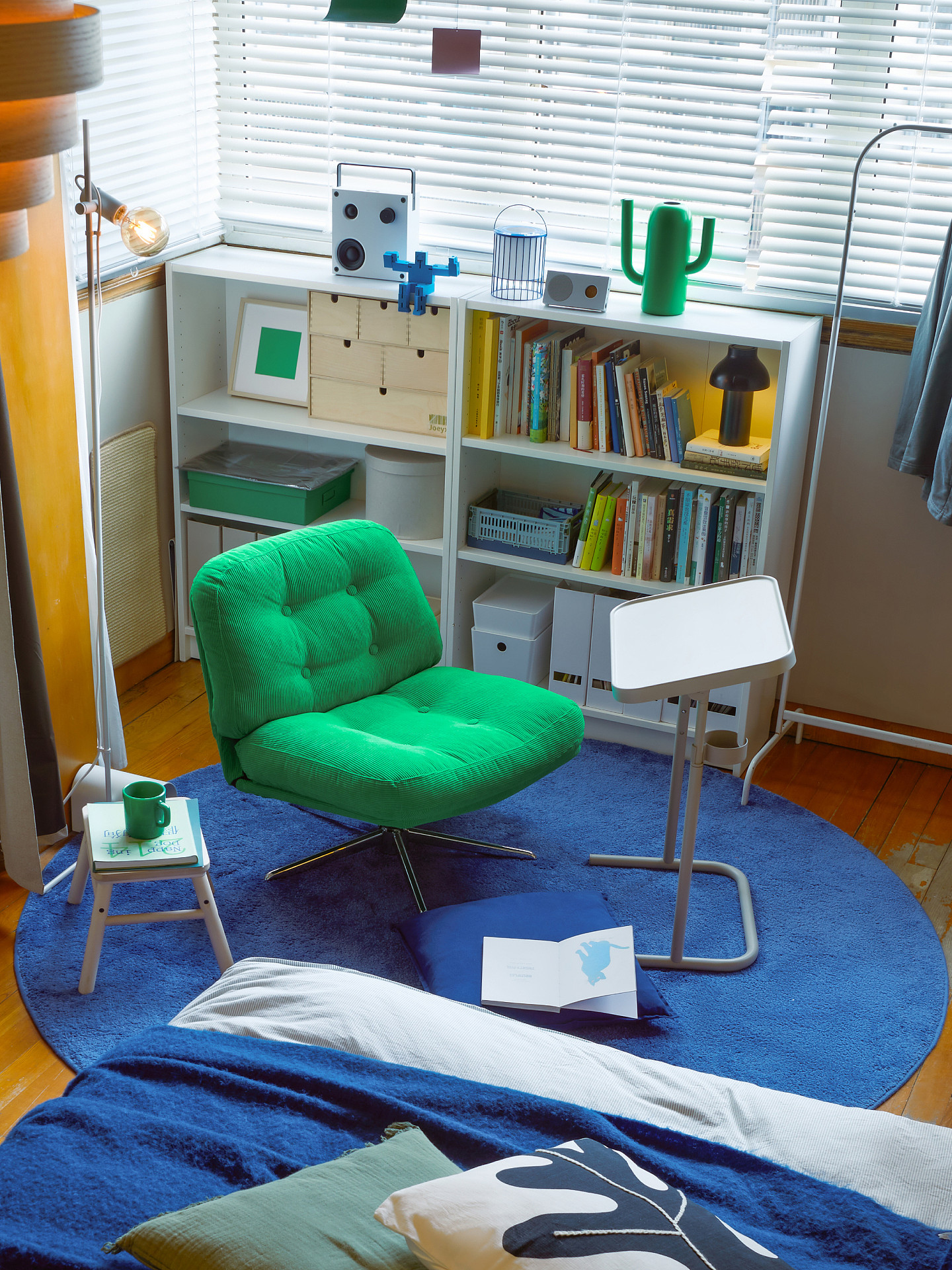 DYVLINGE swivel easy chair Kelinge green - IKEA